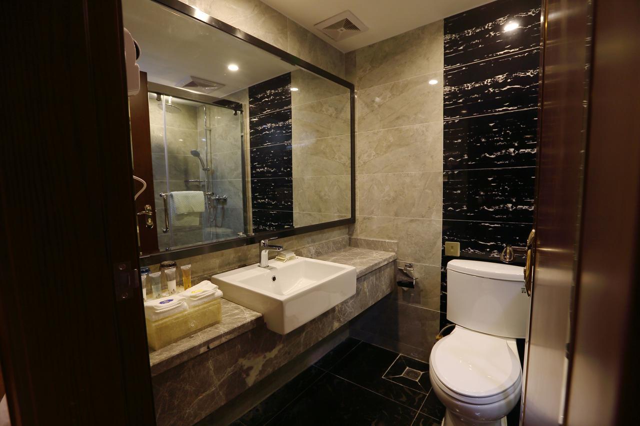Guangxi Hawaii International Hotel Наньнін Екстер'єр фото