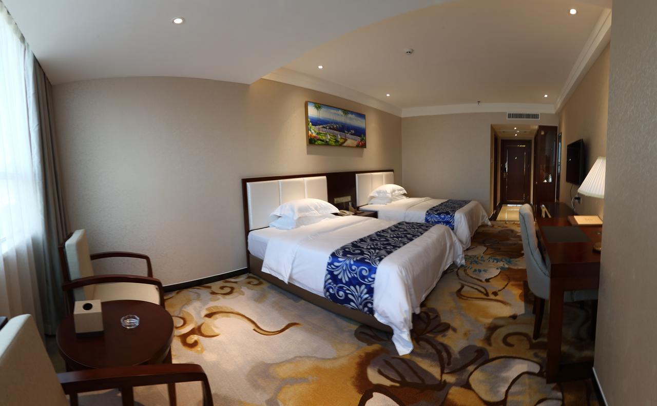 Guangxi Hawaii International Hotel Наньнін Екстер'єр фото