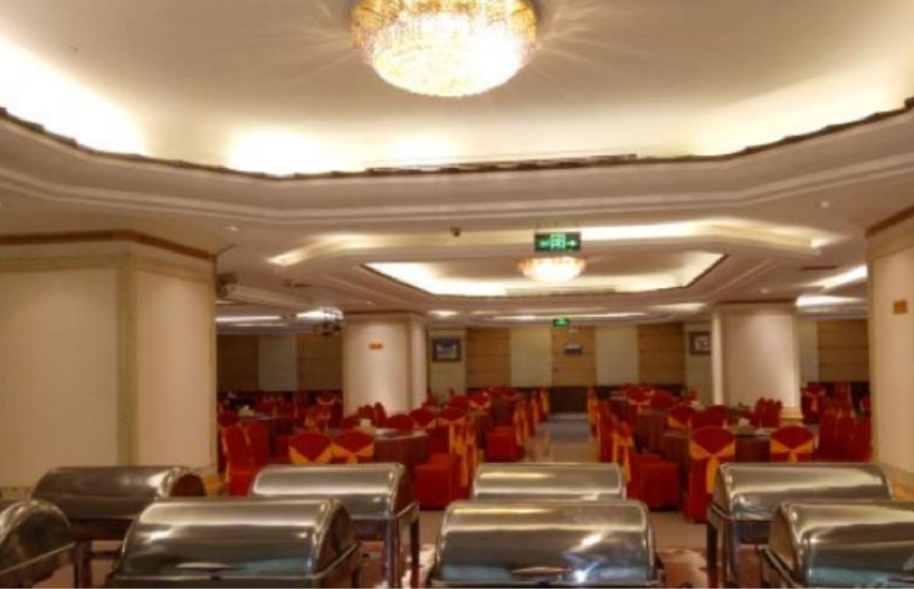 Guangxi Hawaii International Hotel Наньнін Екстер'єр фото