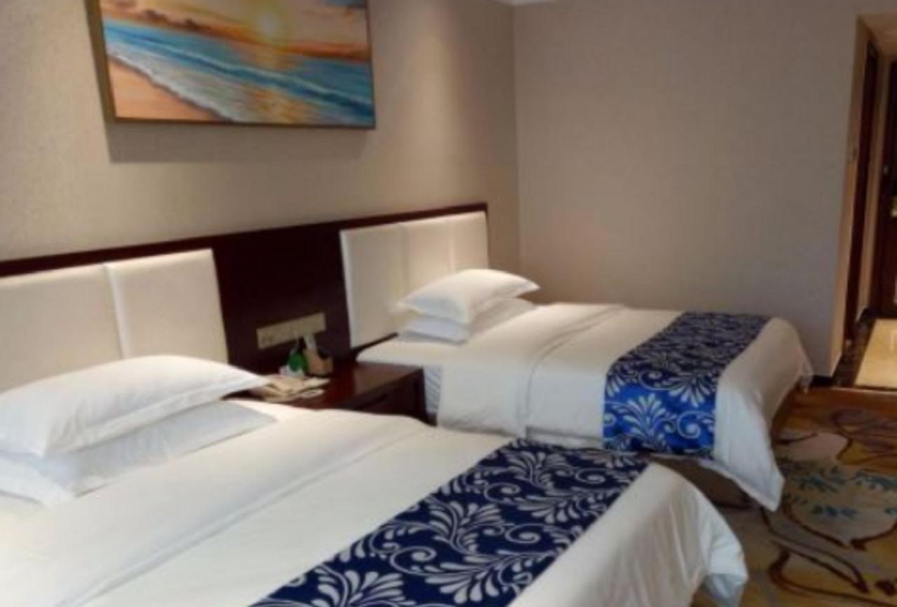 Guangxi Hawaii International Hotel Наньнін Екстер'єр фото