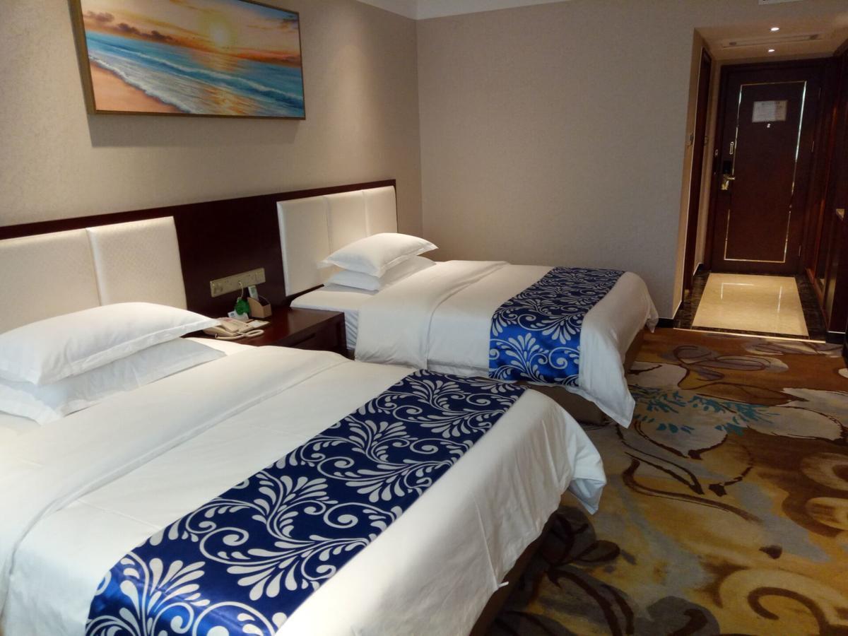 Guangxi Hawaii International Hotel Наньнін Екстер'єр фото